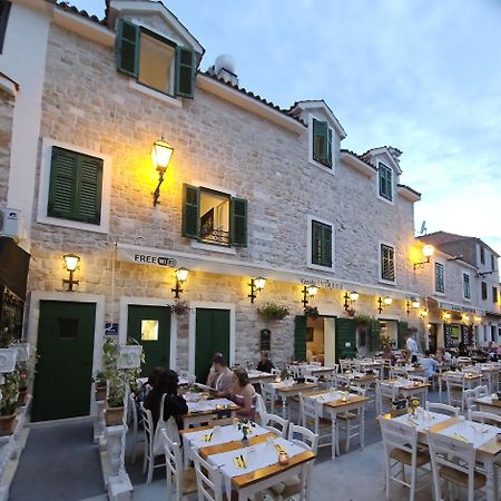 Centar Vodice Apartmani エクステリア 写真