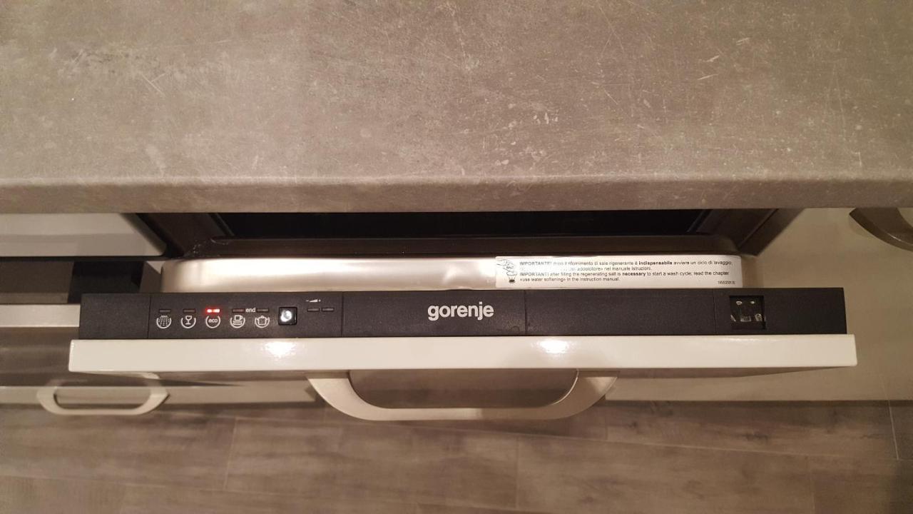 Centar Vodice Apartmani エクステリア 写真