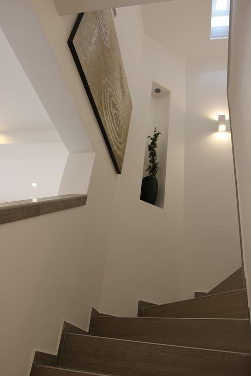 Centar Vodice Apartmani エクステリア 写真
