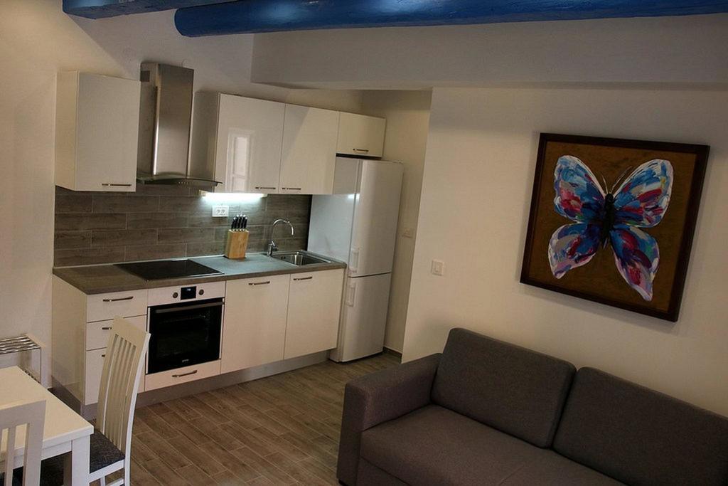 Centar Vodice Apartmani 部屋 写真